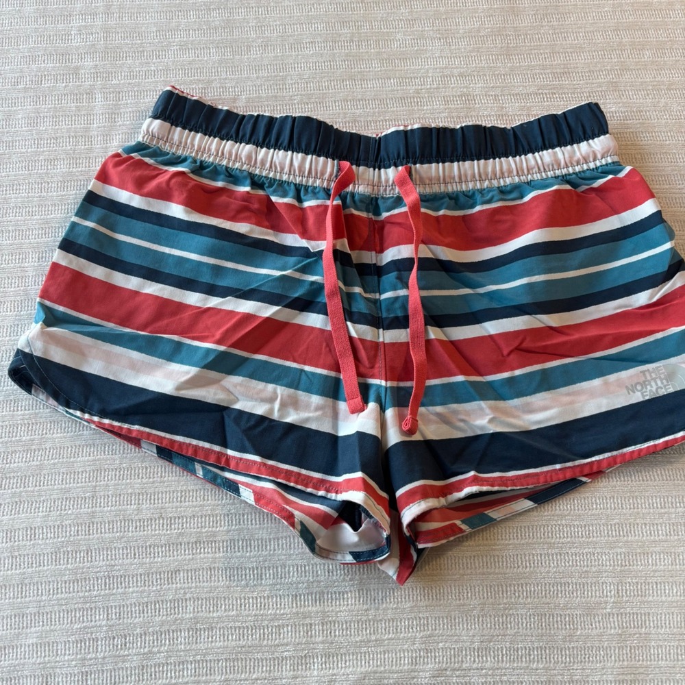 The North Face FlashDry Striped Board Shorts Womens XS Red Blue NF0A3SWU
